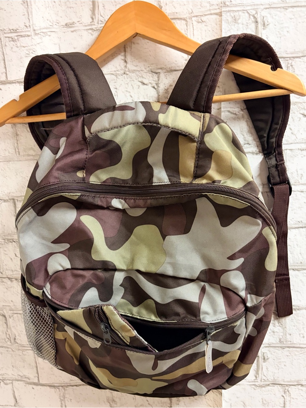 Boys Camo Backpack & Matching Pouch